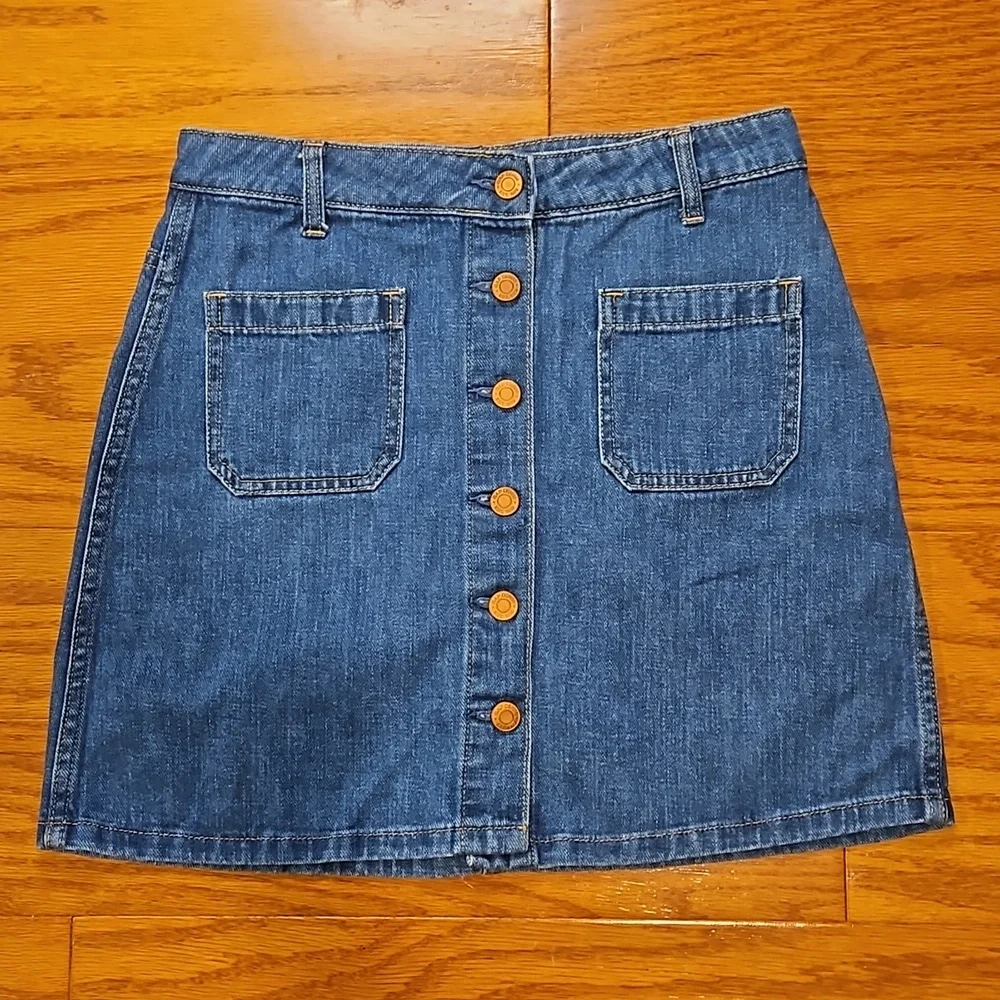 Gap Denim Skirt with Front Buttons - Picture 1 of 8